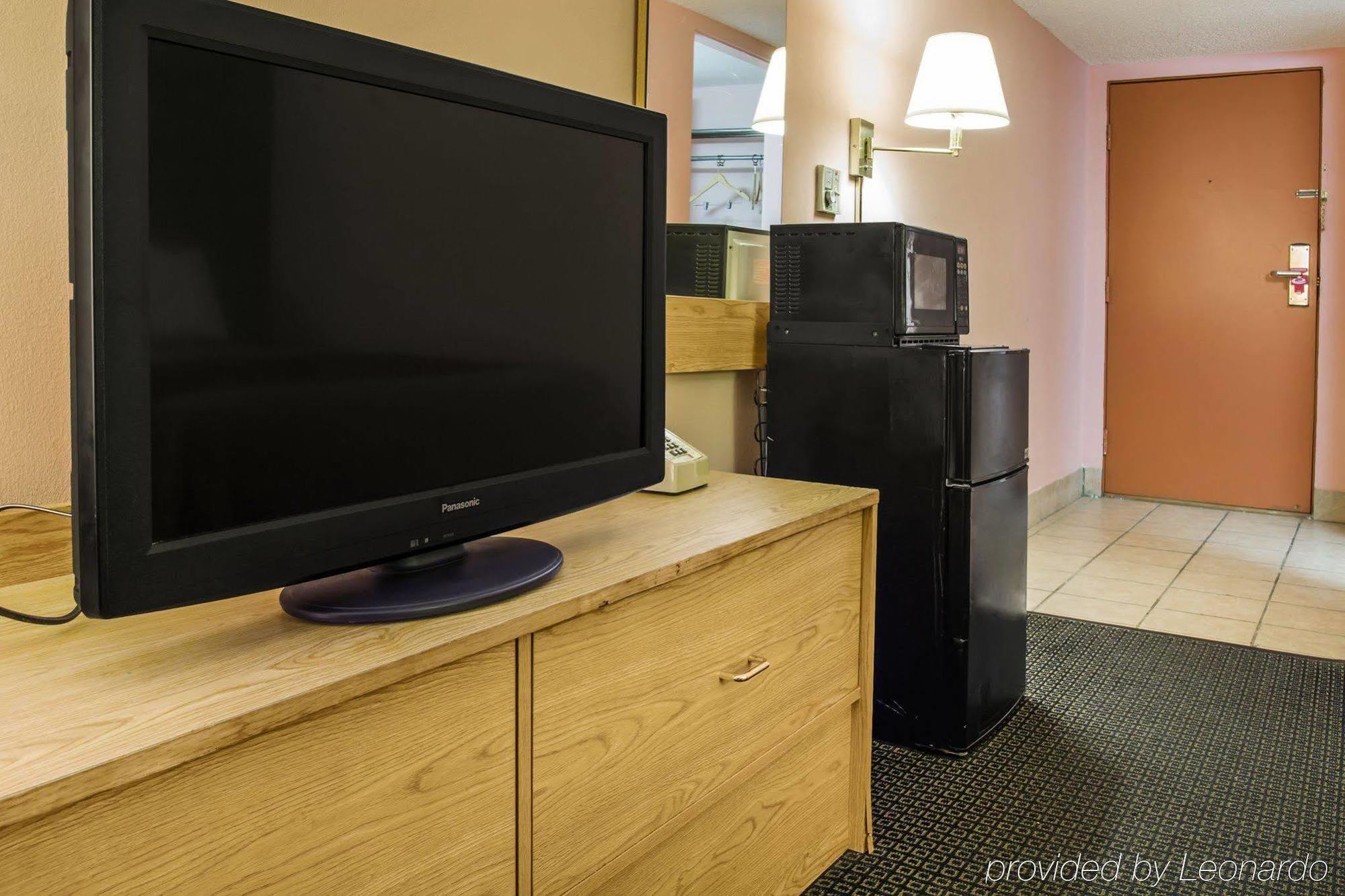 Econo Lodge Battle Creek Zewnętrze zdjęcie